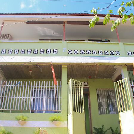 Casaoro Homestay Puerto Princesa Esterno foto