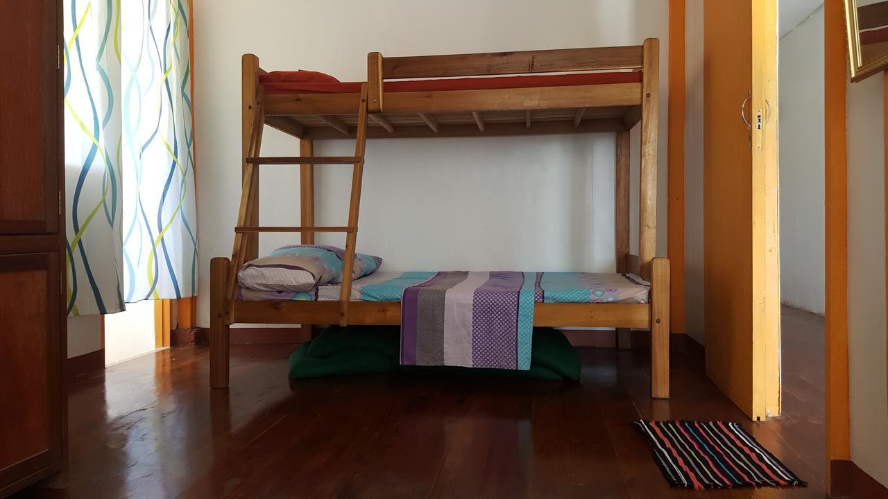 Casaoro Homestay Puerto Princesa Esterno foto